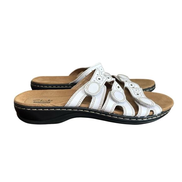 Clarks Collection Women’s White Leisa Cacti Leather Comfy Sandals Size 9.5 - Picture 5 of 12
